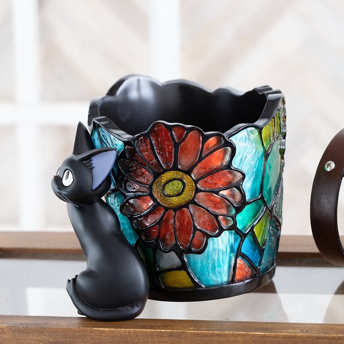 魔女の宅急便 ジオラマボックス フラワーステンドグラス | どんぐり