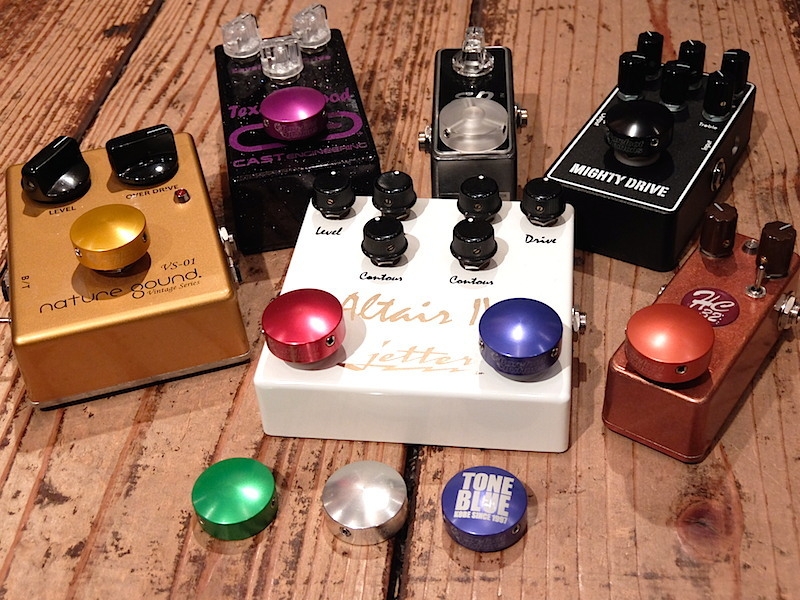 Barefoot Buttons Version1】フット・スイッチに装着してカラフルに