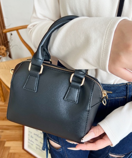 moment+ ボストンバッグ 「累計販売数2万個突破！」フェイクレザー