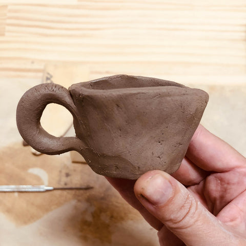 初心者でも大丈夫！陶芸体験で手びねりをやってみよう。 – 陶芸Tocoton