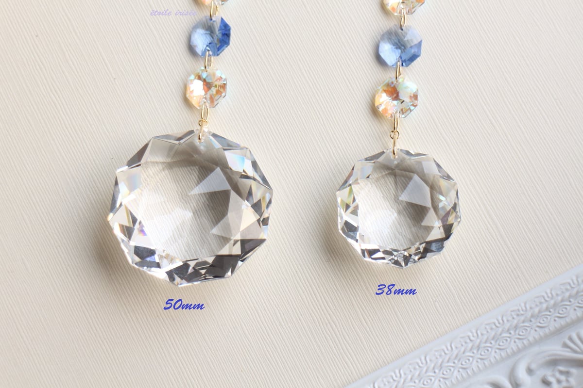 ダリアの花のパステル・サンキャッチャー（50㎜） | etoile-irisee